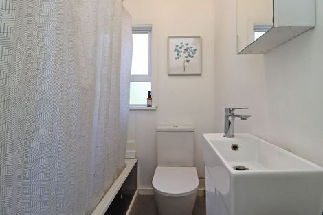 Photo of property in 22 Main Road, Maheno, Oamaru, 9495