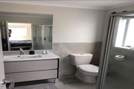 Photo of property in 69 Glidepath Road, Hobsonville, Auckland, 0616