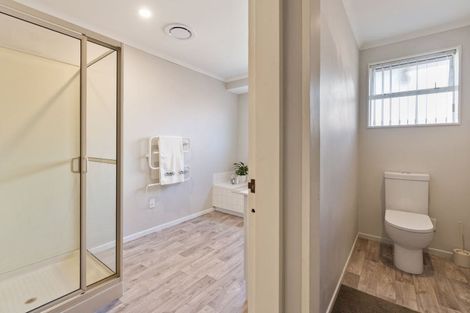 Photo of property in 27 Utauta Street, Waikanae, 5036