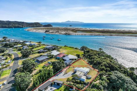 Photo of property in 55 Robert Road, Mangawhai Heads, Mangawhai, 0505