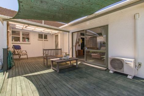 Photo of property in 30 Sanders Avenue, Marewa, Napier, 4110