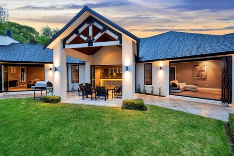 Photo of property in 23 Meteor Place, Schnapper Rock, Auckland, 0632