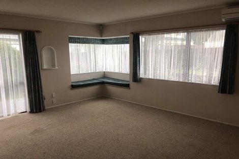 Photo of property in 3 Barbara Grove, Papamoa Beach, Papamoa, 3118