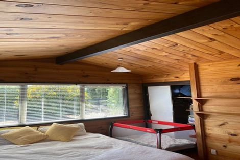 Photo of property in 12 Nisbet Terrace, Kinloch, Taupo, 3377