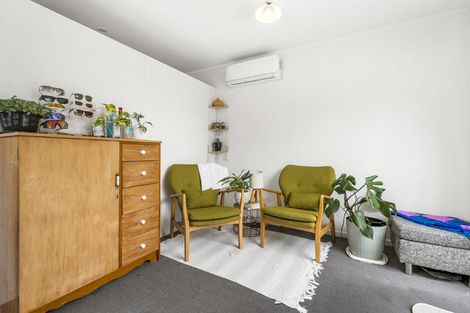 Photo of property in 4 Spinella Drive, Bayview, Auckland, 0629