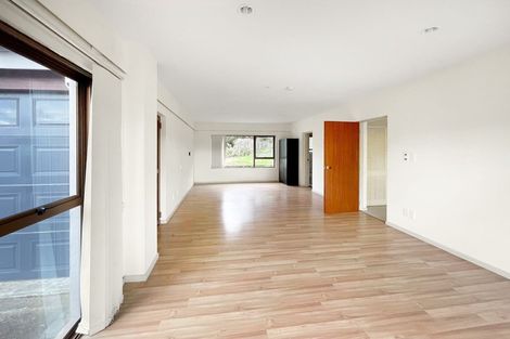 Photo of property in 21 Bristol Road, Whenuapai, Auckland, 0618