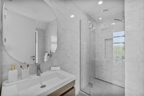 Photo of property in 2/11 Donald Place, St Albans, Christchurch, 8014