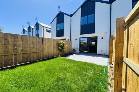 Photo of property in 2/9a Maronan Street, Woolston, Christchurch, 8023