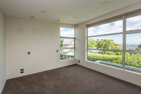 Photo of property in 62 Dyers Pass Road, Cashmere, Christchurch, 8022