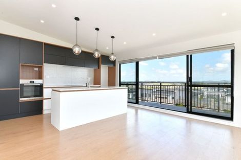 Photo of property in 58 Ascension Crescent, Orewa, 0931