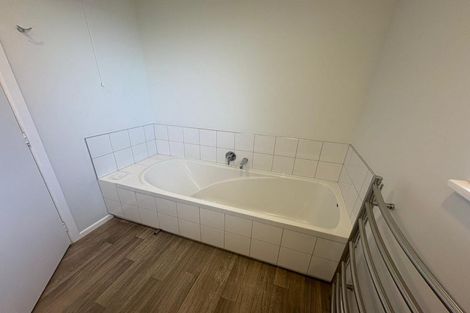 Photo of property in 304 Dowse Drive, Maungaraki, Lower Hutt, 5010