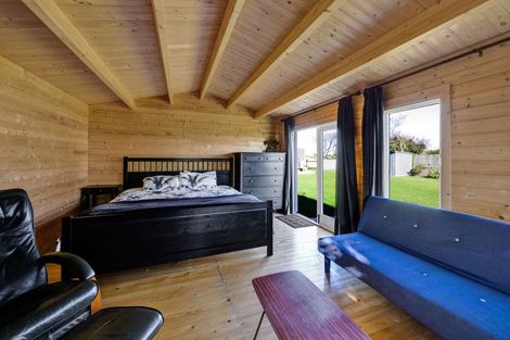 Photo of property in 14 Barclay Road, Okaiawa, Hawera, 4671