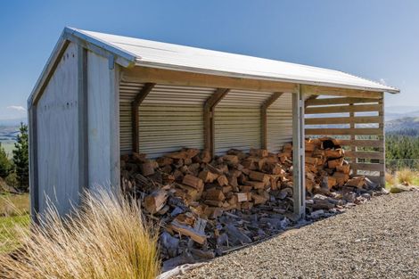 Photo of property in 246 Centrewood Park Road, Waimate, 7977