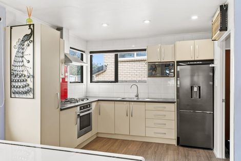 Photo of property in 97 Everglade Drive, Totara Heights, Auckland, 2105