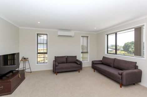 Photo of property in 48 Magnolia Drive, Westown, New Plymouth, 4310