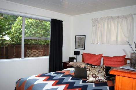 Photo of property in 1/78 Chilcott Road, Henderson, Auckland, 0612