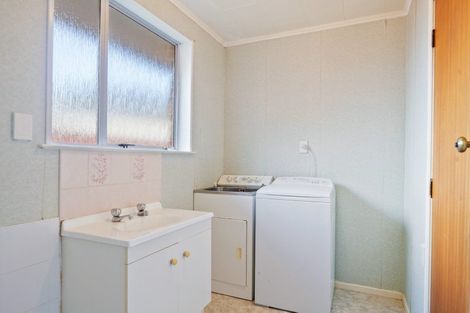 Photo of property in 74b Golders Road, Elderslea, Upper Hutt, 5018