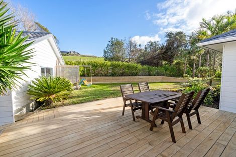 Photo of property in 398 Cove Road, Waipu, 0582