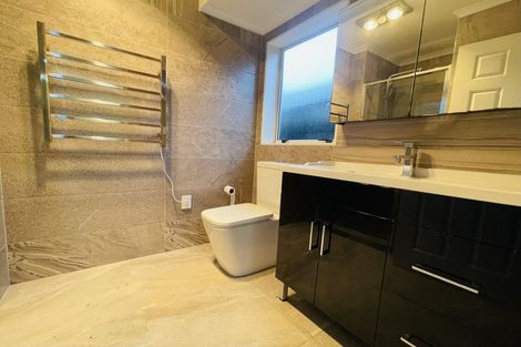 Photo of property in 1/9 Harrison Road, Mount Wellington, Auckland, 1060