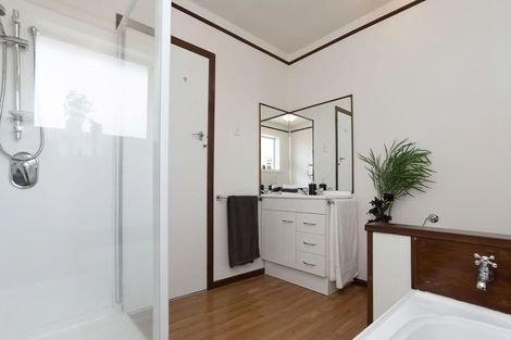 Photo of property in 21 Rosanna Place, Aranui, Christchurch, 8061