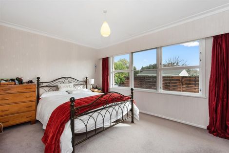 Photo of property in 11 Beech Crescent, Hillcrest, Hamilton, 3216