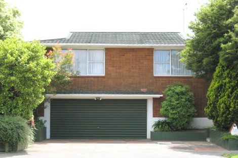 Photo of property in 36 Highfield Place, Avonhead, Christchurch, 8042