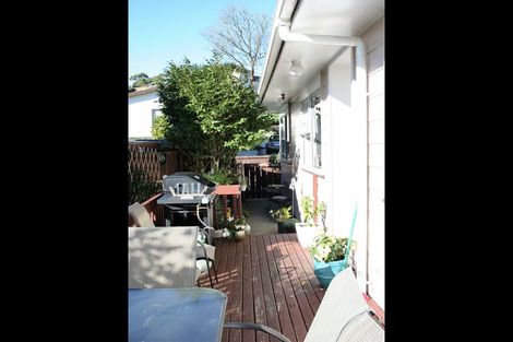 Photo of property in 1/78 Chilcott Road, Henderson, Auckland, 0612