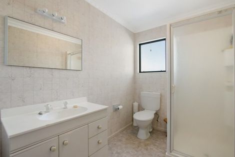 Photo of property in 142 Seaforth Road, Waihi Beach, 3611