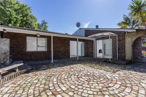 Photo of property in 36 Stapleford Crescent, Browns Bay, Auckland, 0630