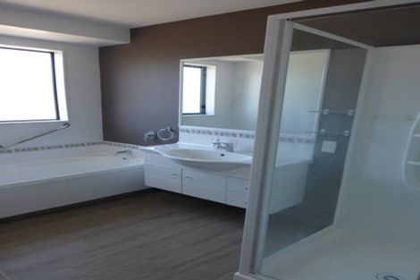 Photo of property in 35 Shearwater Drive, Woolston, Christchurch, 8023