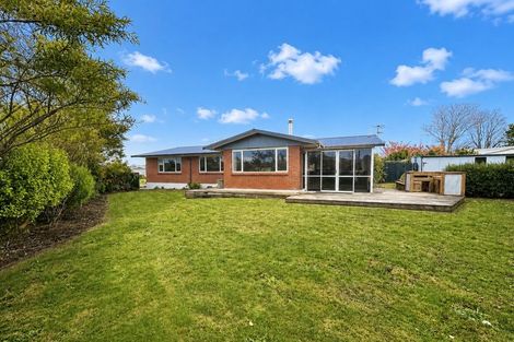 Photo of property in 6 Tybalt Street, Stratford, 4332