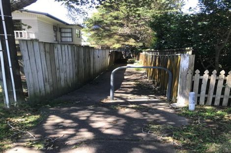 Photo of property in 10 Cochrane Avenue, Arkles Bay, Whangaparaoa, 0932