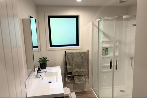 Photo of property in 427 Carrington Street, Upper Vogeltown, New Plymouth, 4310