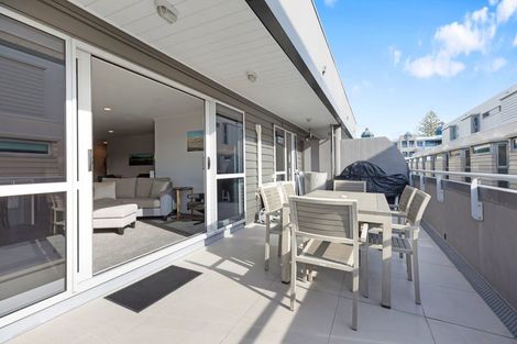 Photo of property in Salisbury Crown, 5/7 Salisbury Avenue, Mount Maunganui, 3116