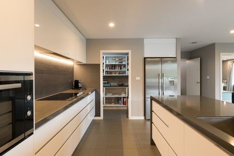 Photo of property in 8 Penetaka Heights, Pyes Pa, Tauranga, 3112