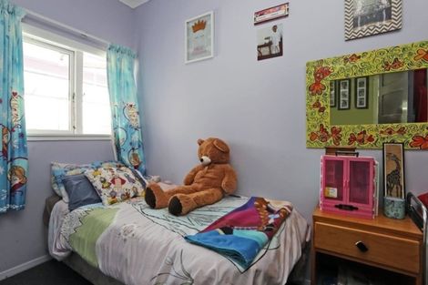 Photo of property in 1012 Heretaunga Street East, Parkvale, Hastings, 4122