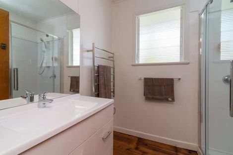 Photo of property in 3a Norfolk Road, Waipahihi, Taupo, 3330