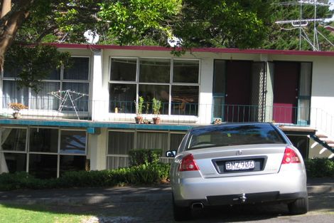 Photo of property in 1/23 Waratah Street, Birkenhead, Auckland, 0626