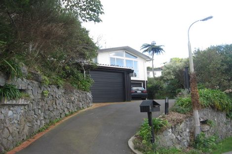 Photo of property in 22 Amapur Drive, Khandallah, Wellington, 6035