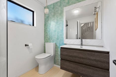 Photo of property in 7 Bush Point Road, Cable Bay, 0420