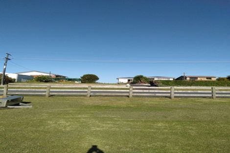 Photo of property in 31 Marsden Point Road, Ruakaka, 0116