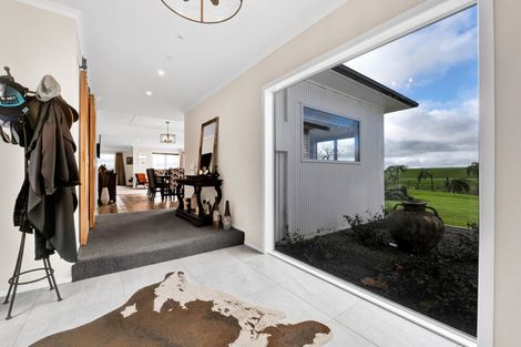 Photo of property in 71 Hursthouse Road, Tarurutangi, New Plymouth, 4372