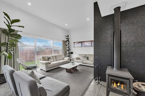 Photo of property in 33 Hungerford Drive, Rolleston, 7615