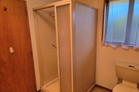 Photo of property in 4 Amdale Avenue, Broomfield, Christchurch, 8042