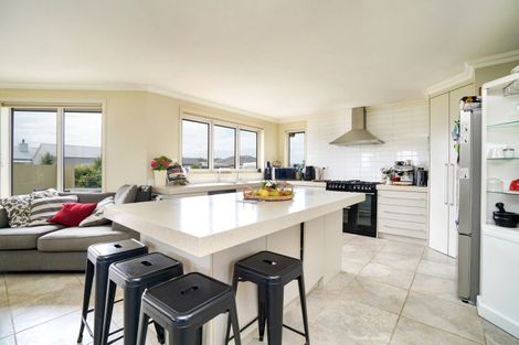 Photo of property in 3 Court Of Ascot, Seaward Bush, Invercargill, 9812