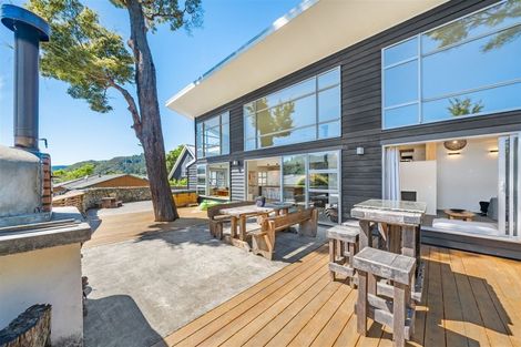 Photo of property in 27 Carlow Grove, Birchville, Upper Hutt, 5018