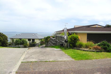 Photo of property in 74 Pacific Parade, Army Bay, Whangaparaoa, 0930