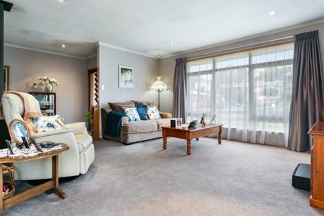 Photo of property in 16 Little Street, Tirau, 3410