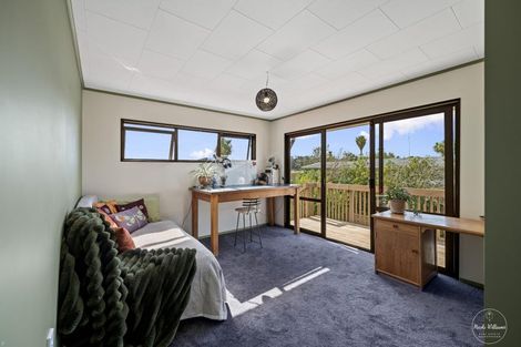 Photo of property in 37 Whaka Street, Maungaturoto, 0520