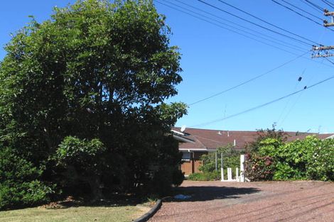 Photo of property in 975 East Coast Road, Torbay, Auckland, 0630